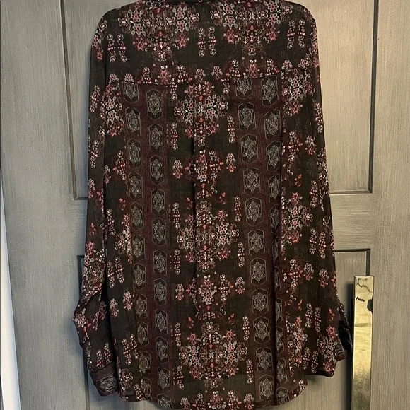 Maurice’s 2X Women’s Sheer Floral Button Up Blouse, #boho #floral, #sheer - Picture 5 of 5